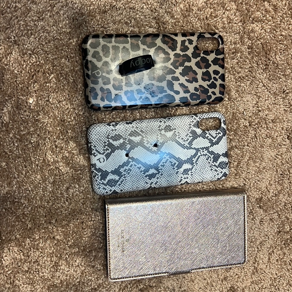 3 iPhone X Max phone cases